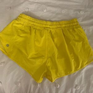 Lululemon Hotty Hot shorts